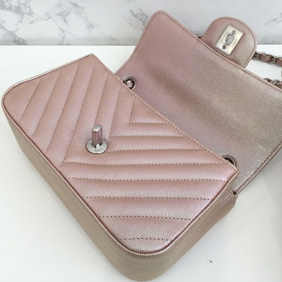 CHANEL ROSE GOLD MINI FLAP BAG 17B - Picture 5 of 8